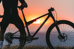 Bicicleta BH MTB Lynsx SLS 9.9 SRAM XX 12V. H. Rockshox Sid (Negra-Azul)