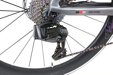 Bicicleta Twitter R12 PRO Carbón Wheeltop 2X13V. Inalámbricos Edición Gold