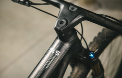 Bicicleta BH Lynx SLS 8.0 12V. (Negra-Blanca)