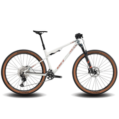 BICICLETA BH LYNX SLS 6.5 CARBON DEORE/XT 12V. H. FOX 34SL BLANCA