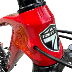 Bicicleta Twitter Predator Pro Carbono XT 12V.