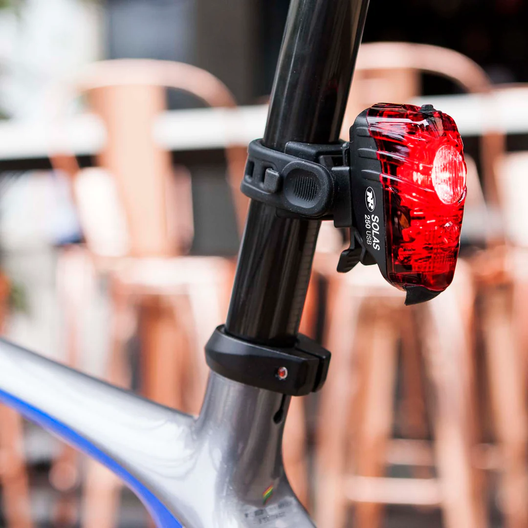 Luz trasera Nite Rider para bicicleta Solas™ 250 Lumens