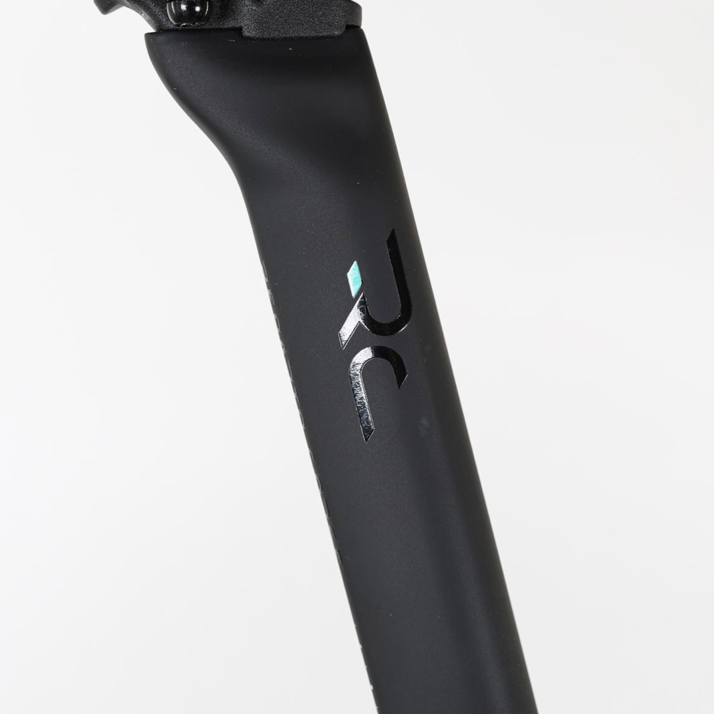 Bicicleta Bianchi Aria Sram rival E-tap AXS 12V.